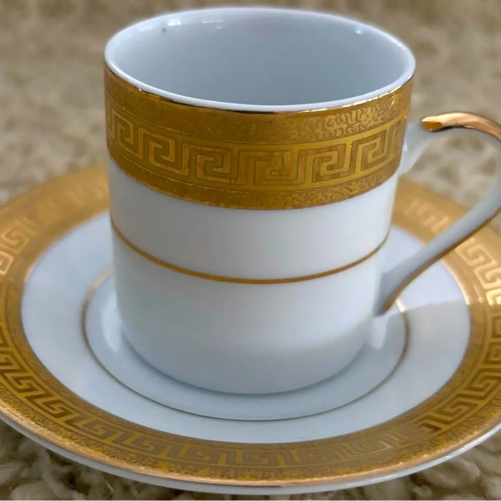 2 sets porcelain Demitasse cup/saucers Espresso morning joe quiet Lux Quality
